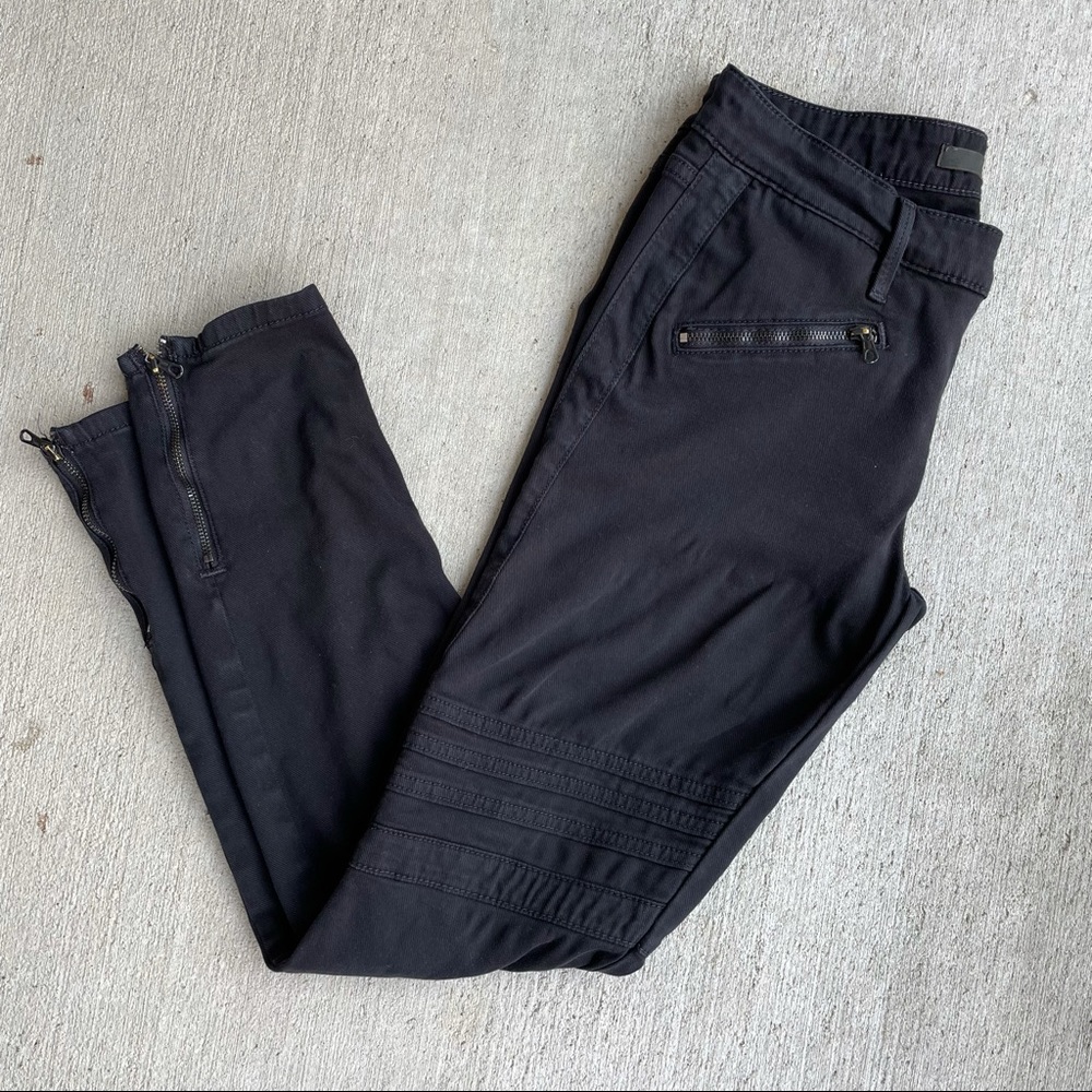 Joe’s Black Moto Skinny Jeans 28